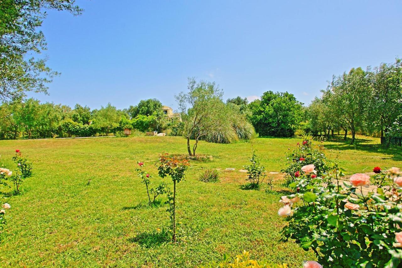 Villa Kleopatra Pouládes المظهر الخارجي الصورة